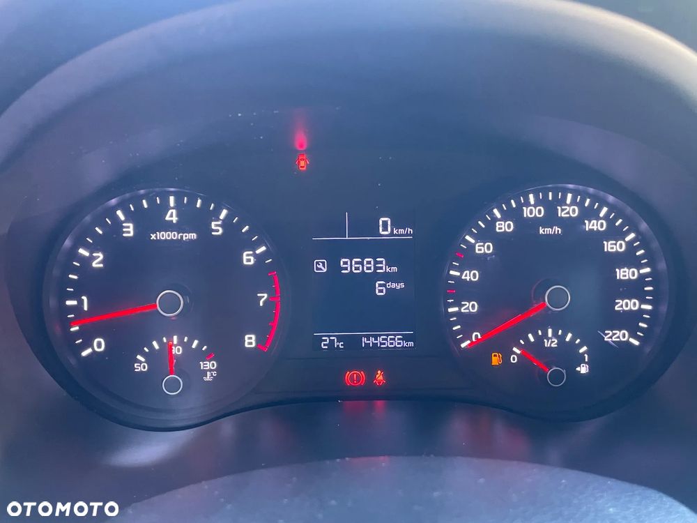 Kia Rio 1.2 L - 13
