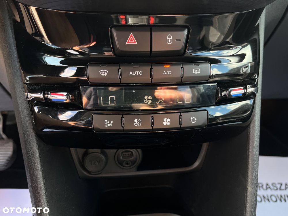 Peugeot 2008 1.6 BlueHDi Style - 19