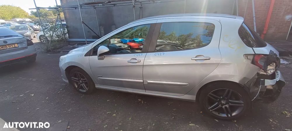Dezmembrari / Dezmembrez Peugeot 308 1.6 DV6C cutie viteze manuală cod culoare EZR - VOPSEA GRI ALUMINIU - 7