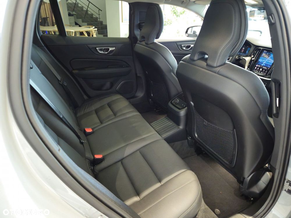 Volvo V60 - 30