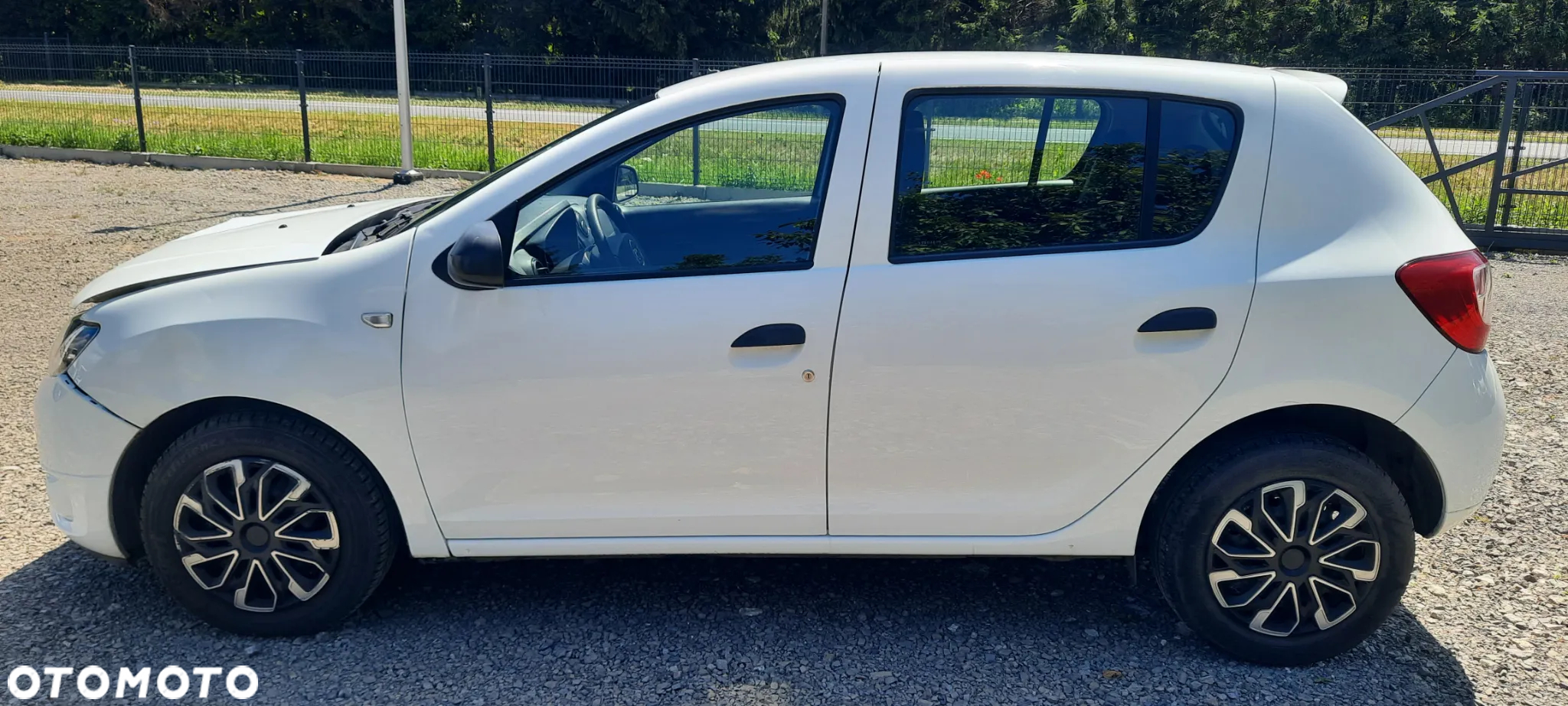 Dacia Sandero 1.2 16V 75 Celebration - 4