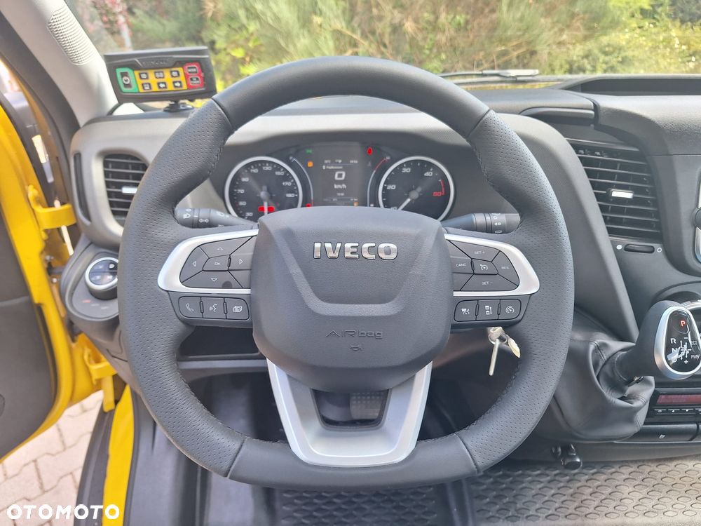 Iveco DAILY 35S21A8P - 22