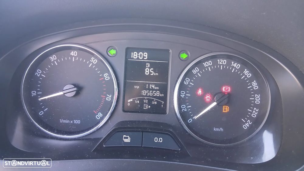 Skoda Rapid Spaceback 1.2 TSi Elegance - 12