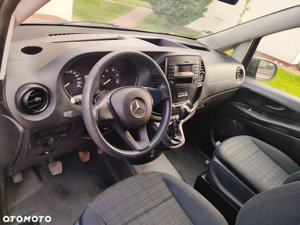 Mercedes-Benz Vito - 9