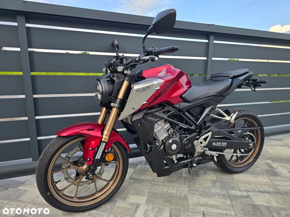 Honda CB - 4