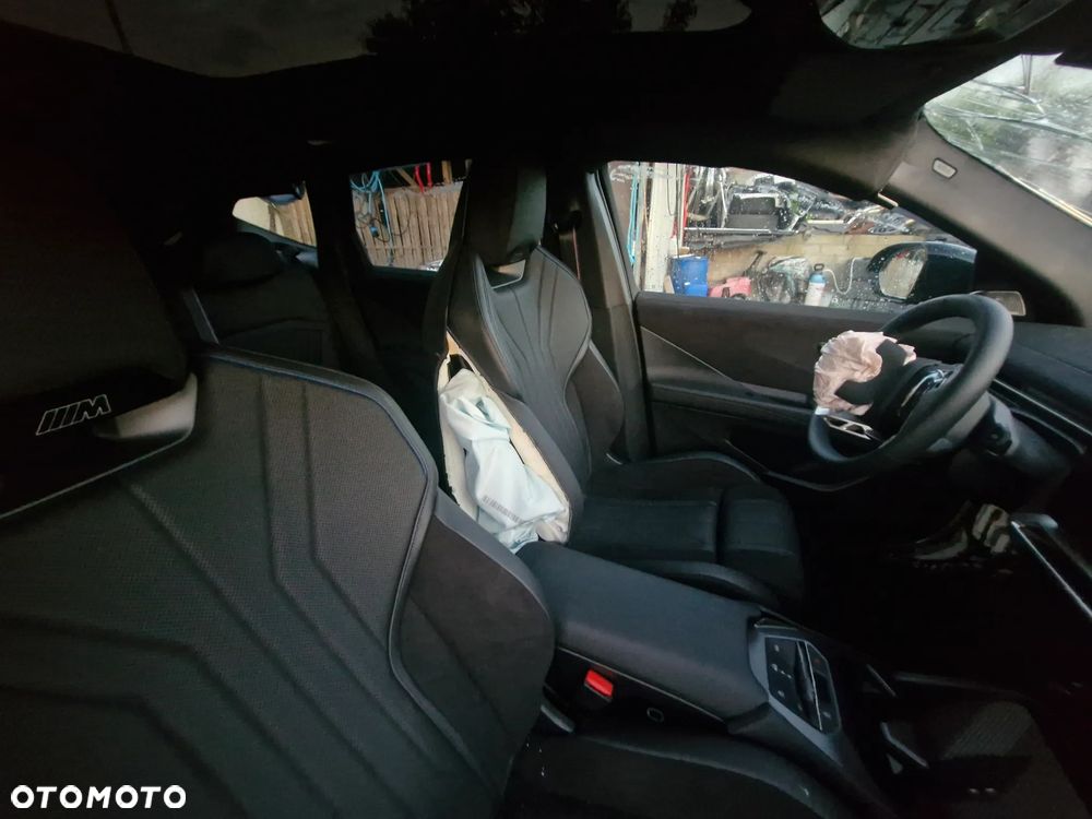BMW iX3 50 xDrive 113.4kWh - 7