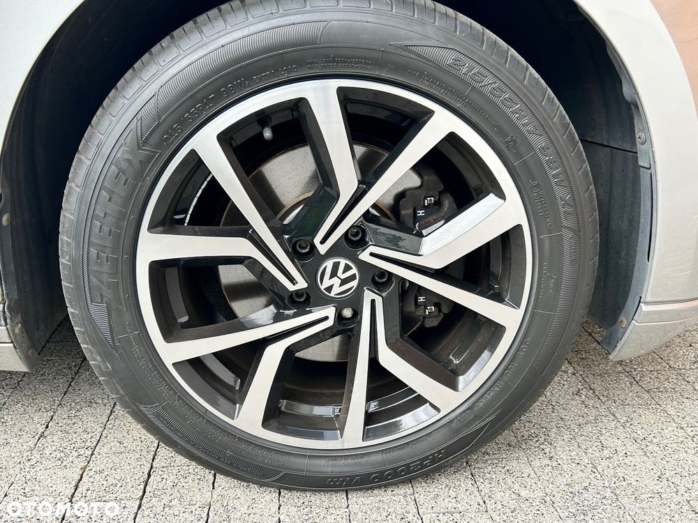 Volkswagen Passat 1.6 TDI BMT Trendline - 16