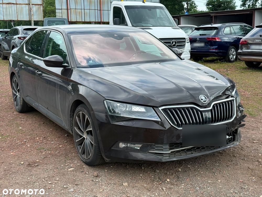 Skoda Superb 2.0 TSI L&K DSG - 4