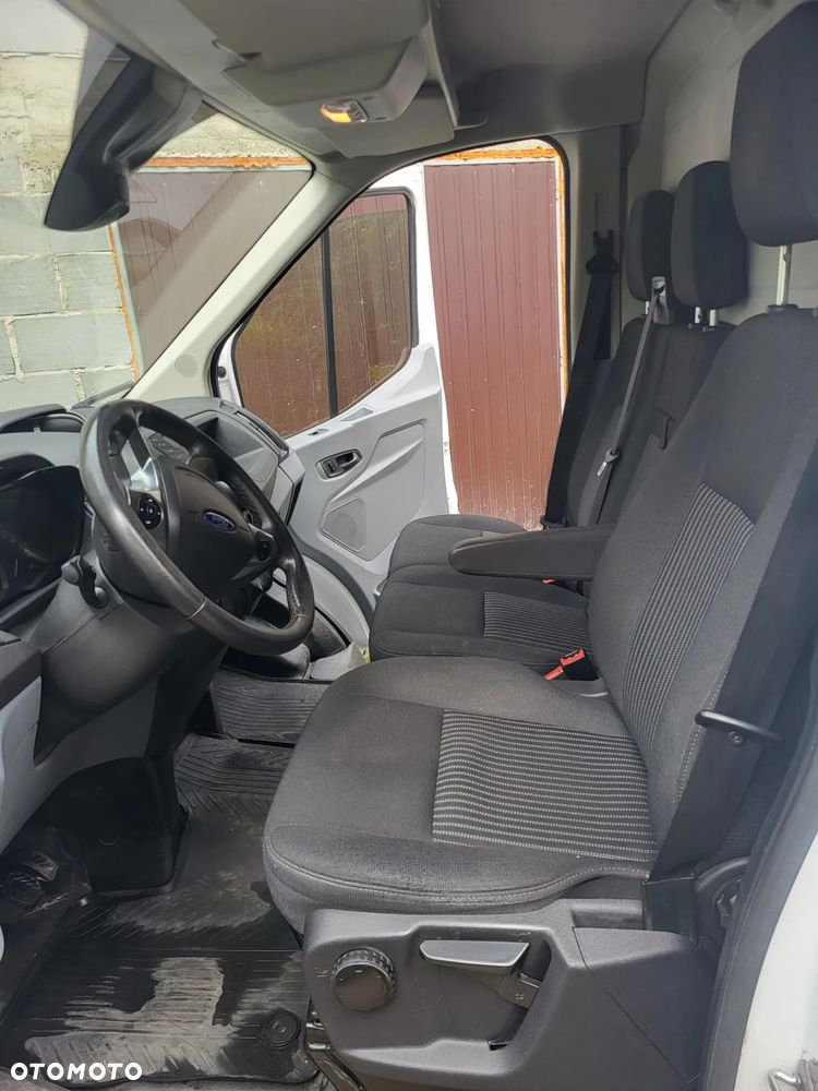 Ford Transit - 9