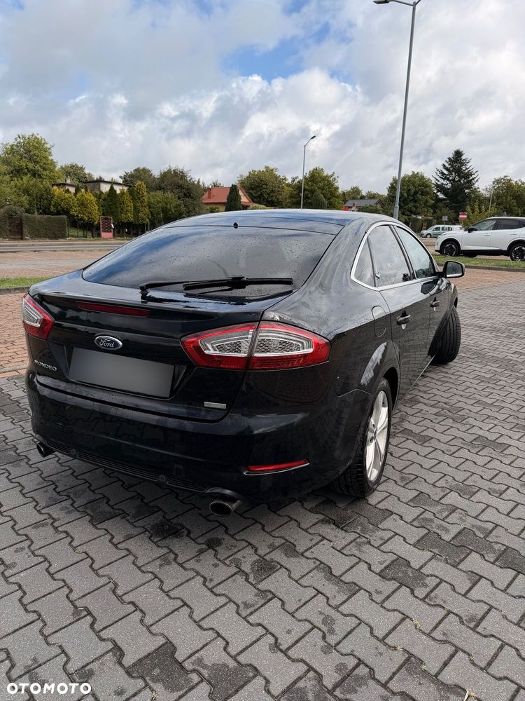 Ford Mondeo 2.0 EcoBoost Titanium - 4