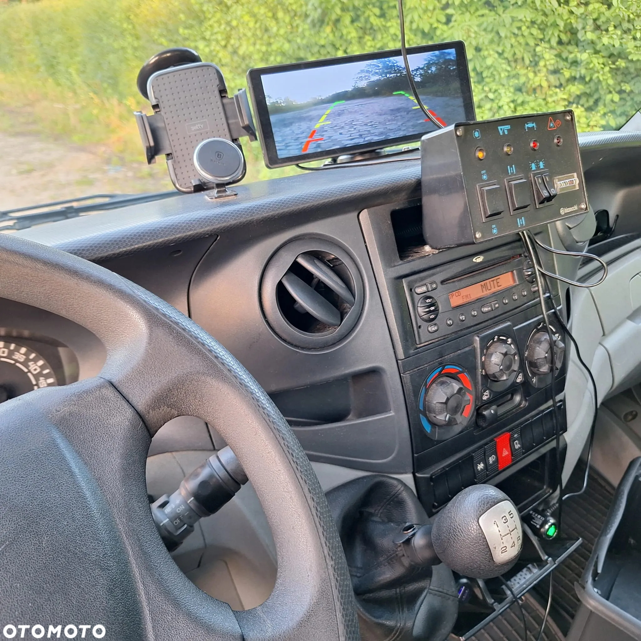 Iveco Bizzocchi Autel 230 HP - 16