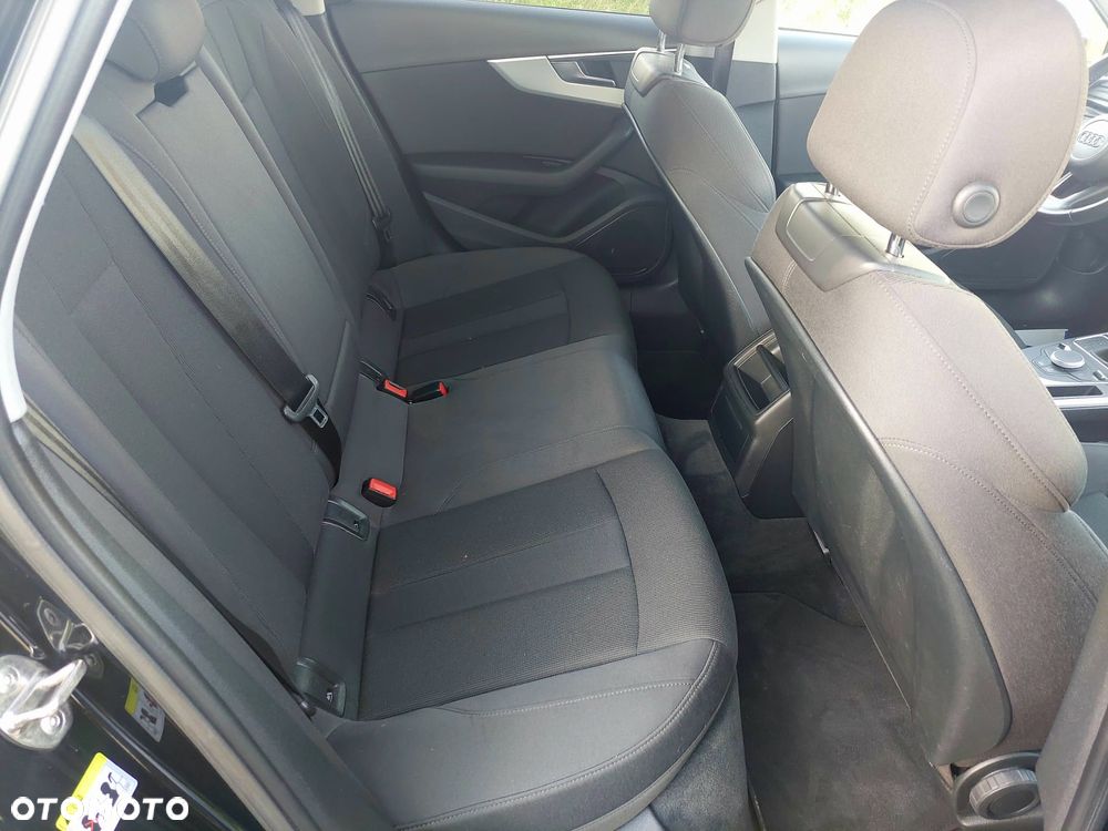 Audi A4 Avant 2.0 TDI - 13