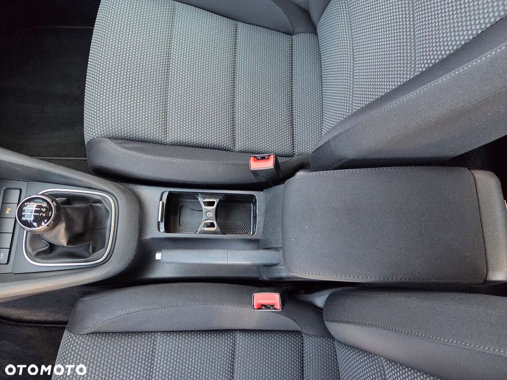 Volkswagen Golf 1.4 TSI Comfortline Optimum - 24