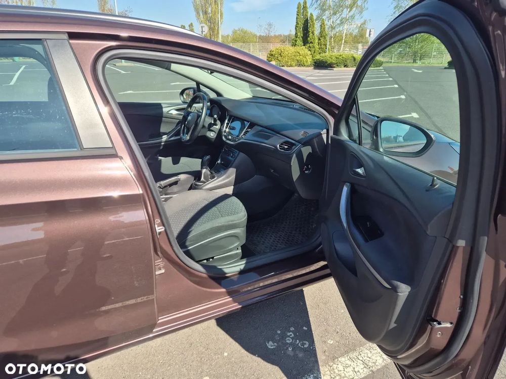 Opel Astra - 11
