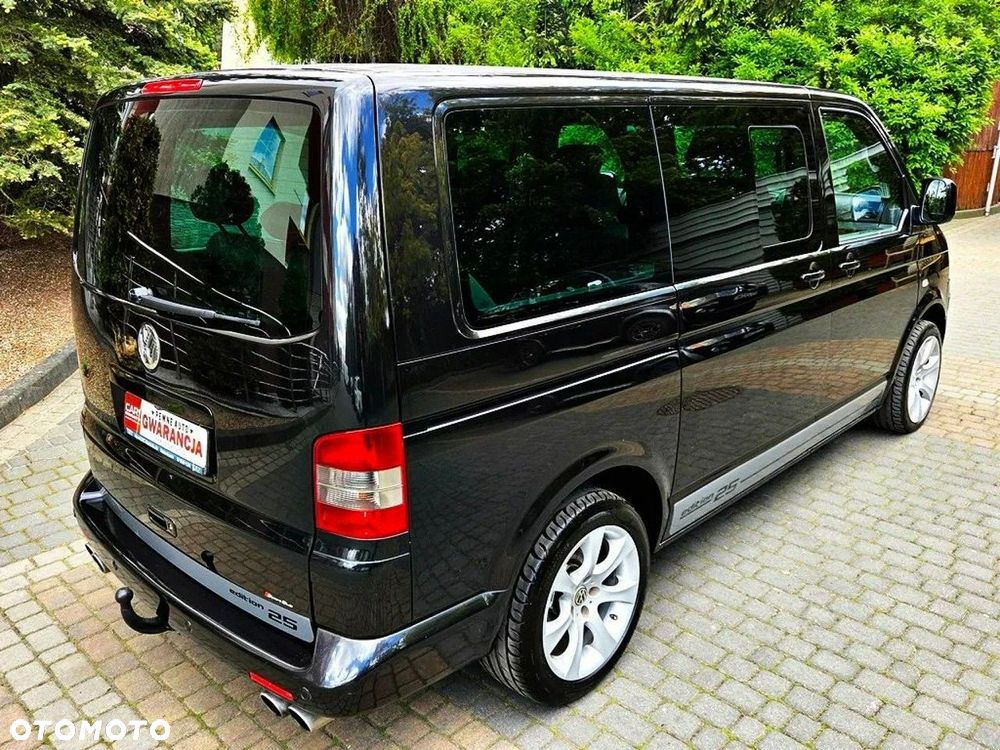 Volkswagen Multivan - 28