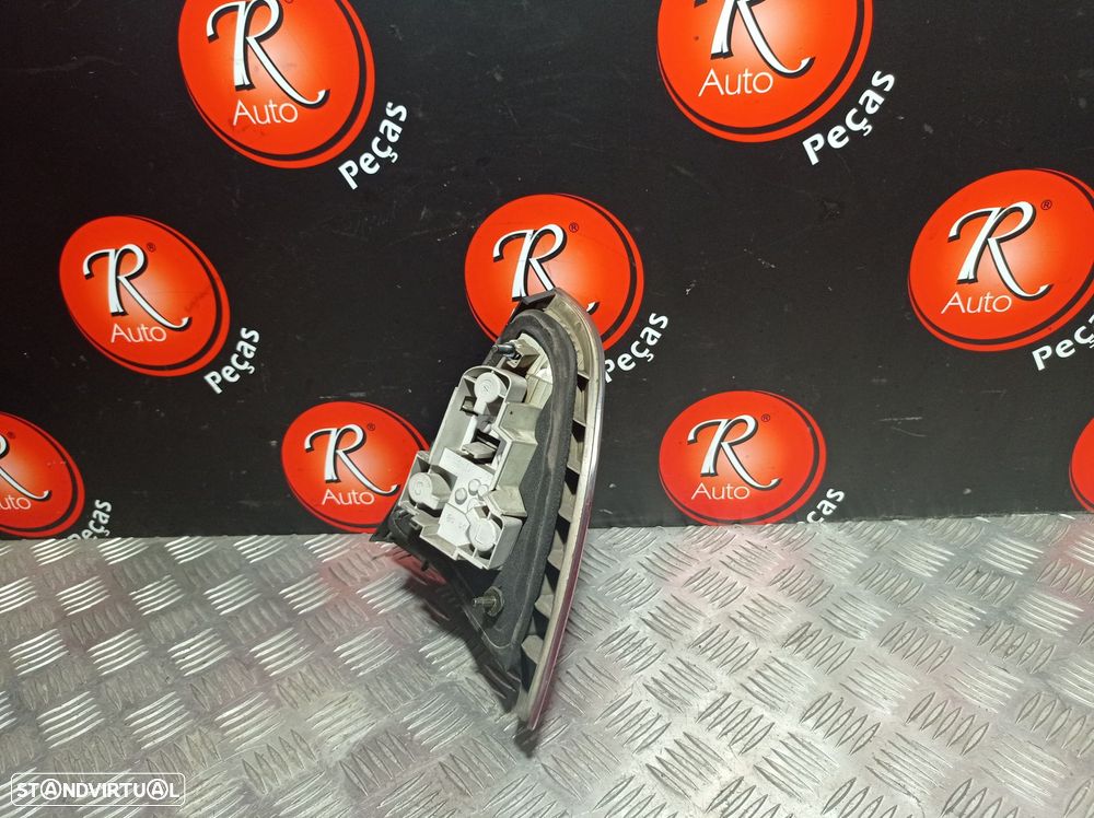 Farolim Stop Esq Bmw 3 (E46) - 4