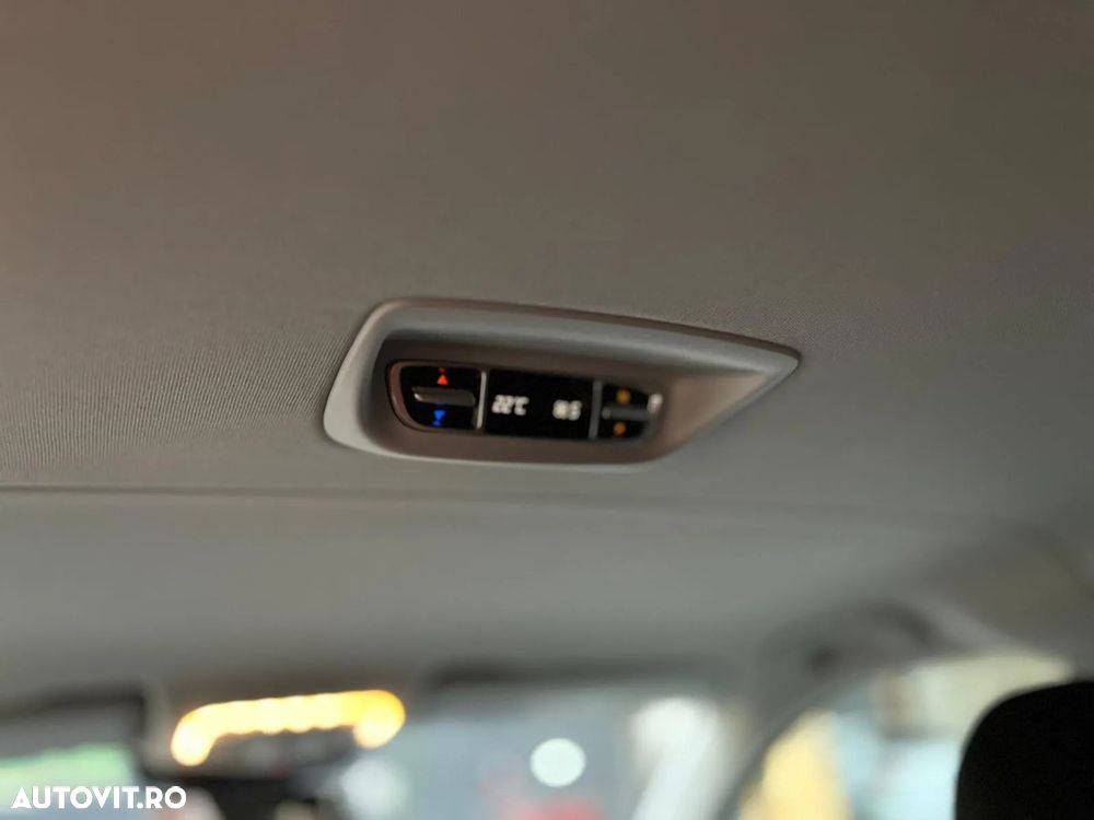 Mercedes-Benz V 250 (BlueTEC) d lang 7G-TRONIC - 16