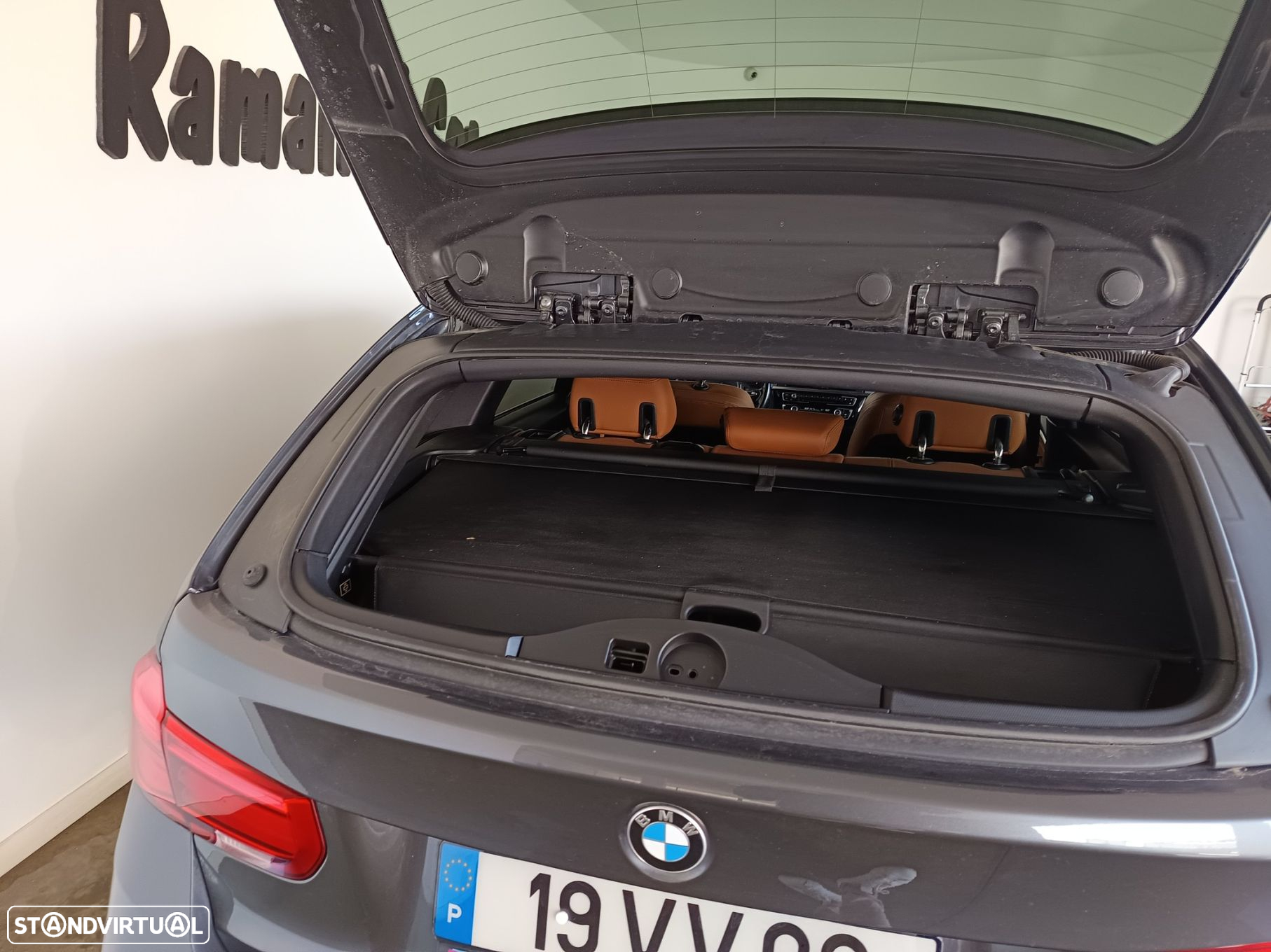 BMW 318 d Touring Pack M Auto - 11