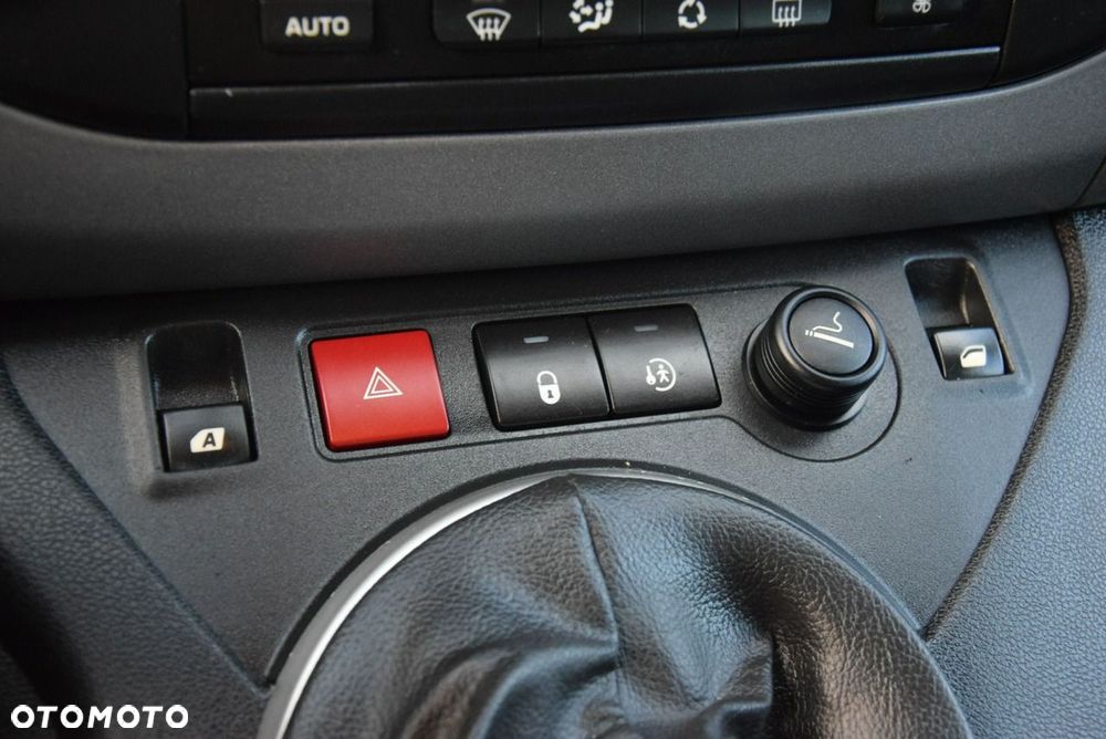 Citroën Berlingo Multispace BlueHDi 120 S&S 90 Jahre - 29