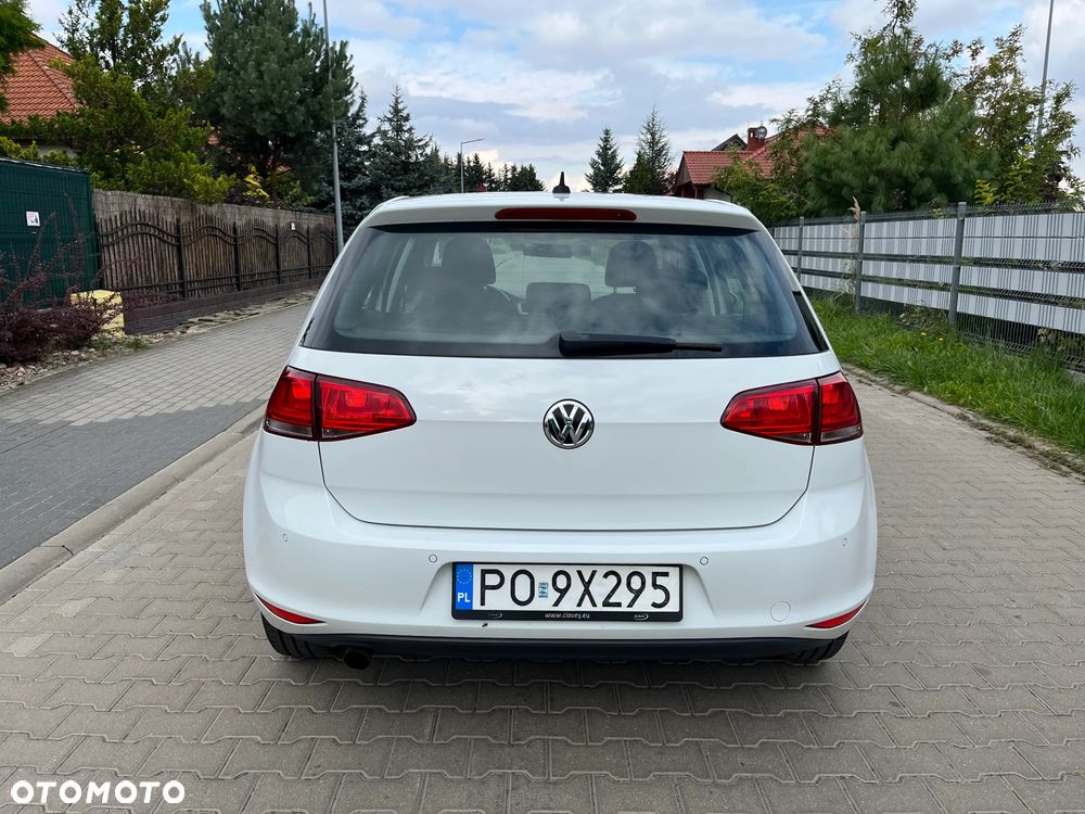 Volkswagen Golf VII 1.2 TSI BMT Trendline - 11