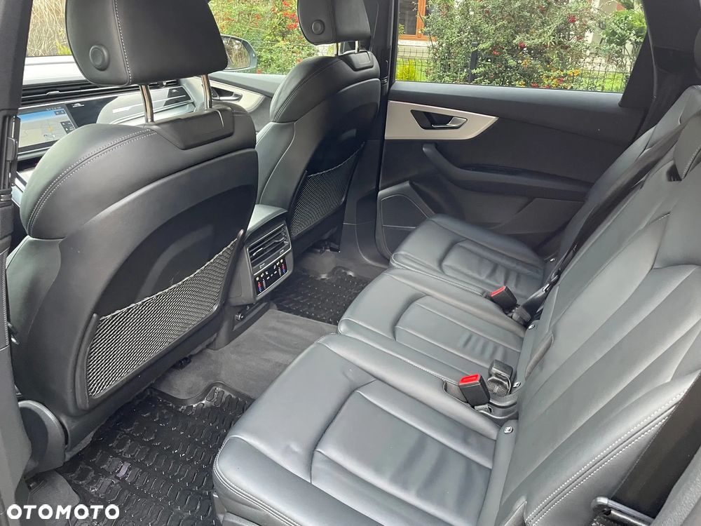Audi Q7 - 5