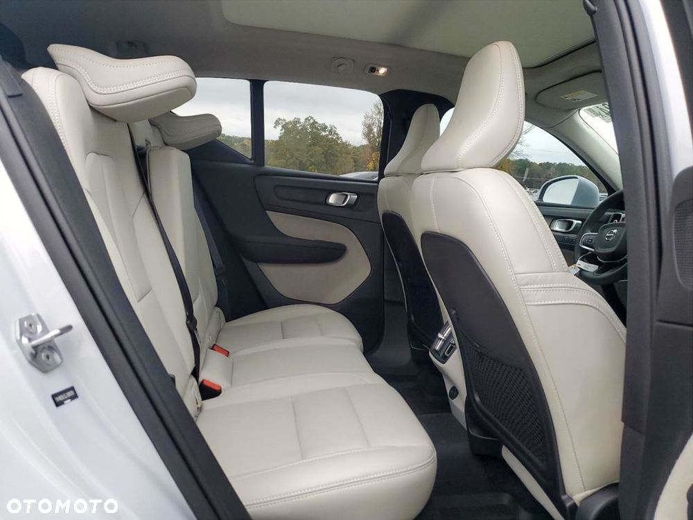 Volvo XC 40 - 10