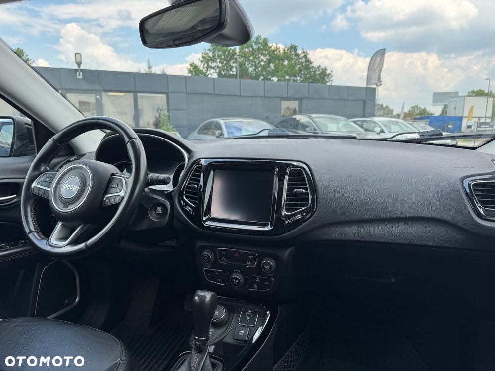 Jeep Compass - 14