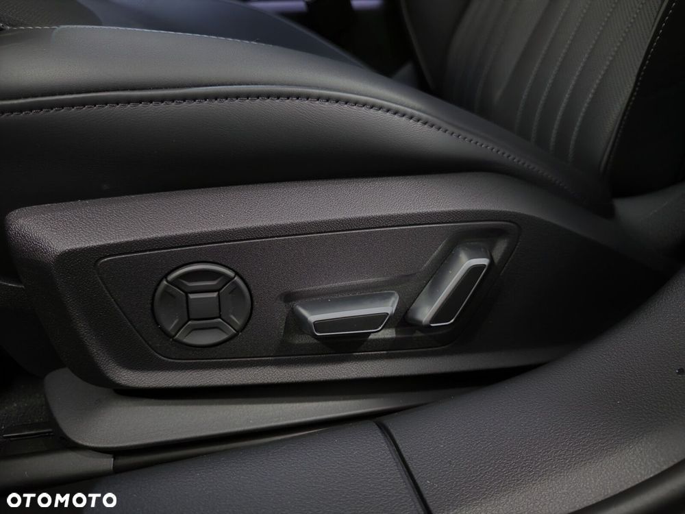 Audi A6 Allroad - 32