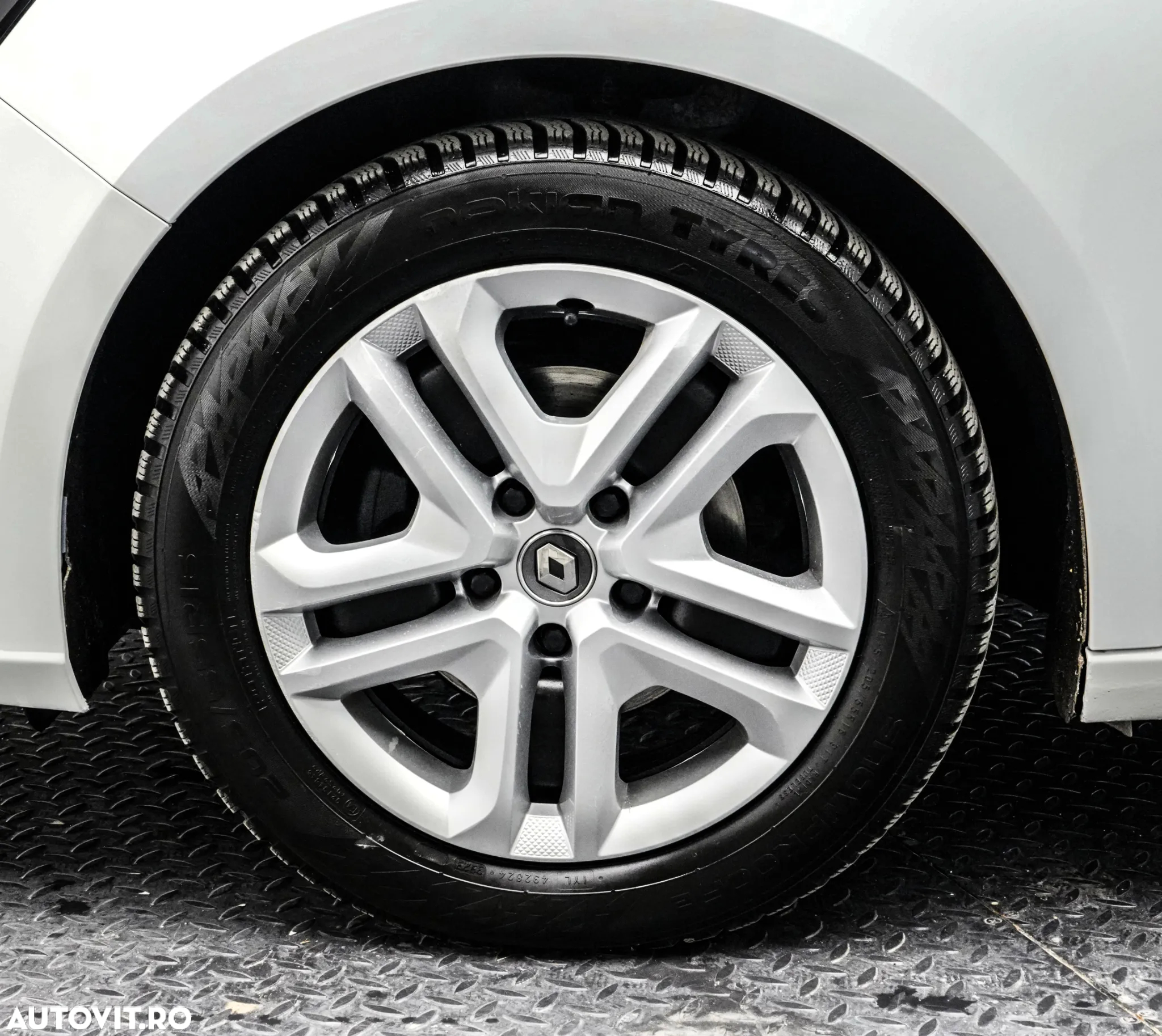 Renault Megane Blue dCi 116 Intens - 23