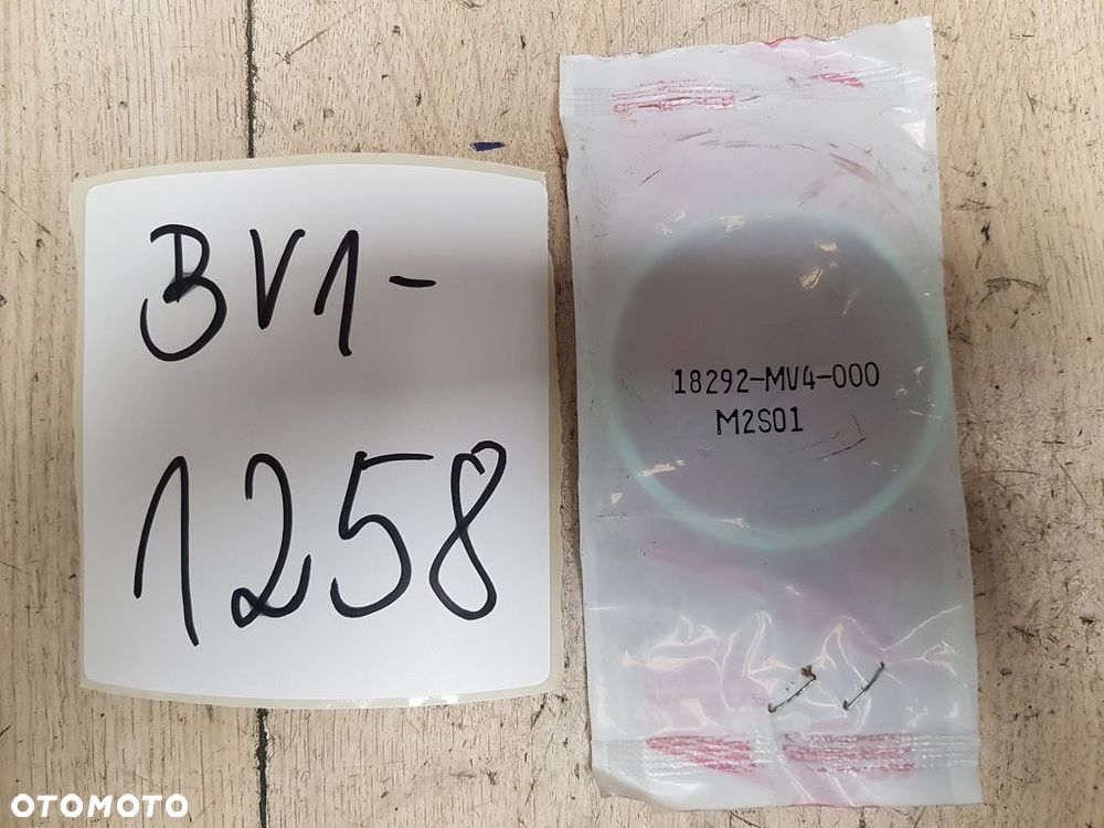 Uszczelka kolektora Honda XR250 XR400R XR650 CRF450 CBR900RR Fireblade 18292-MV4-000 - 1