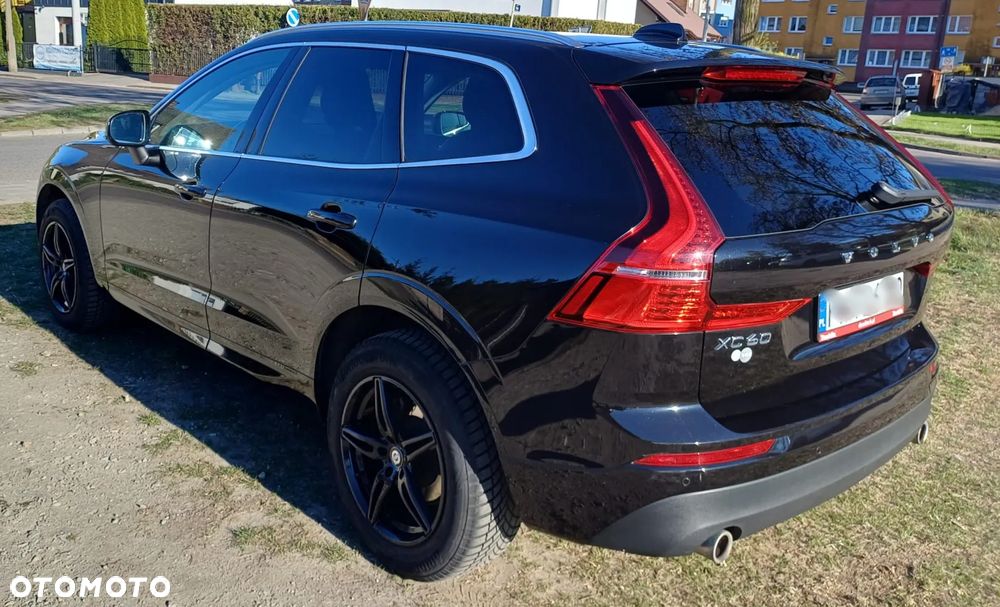 Volvo XC 60 D4 Geartronic Momentum Pro - 3