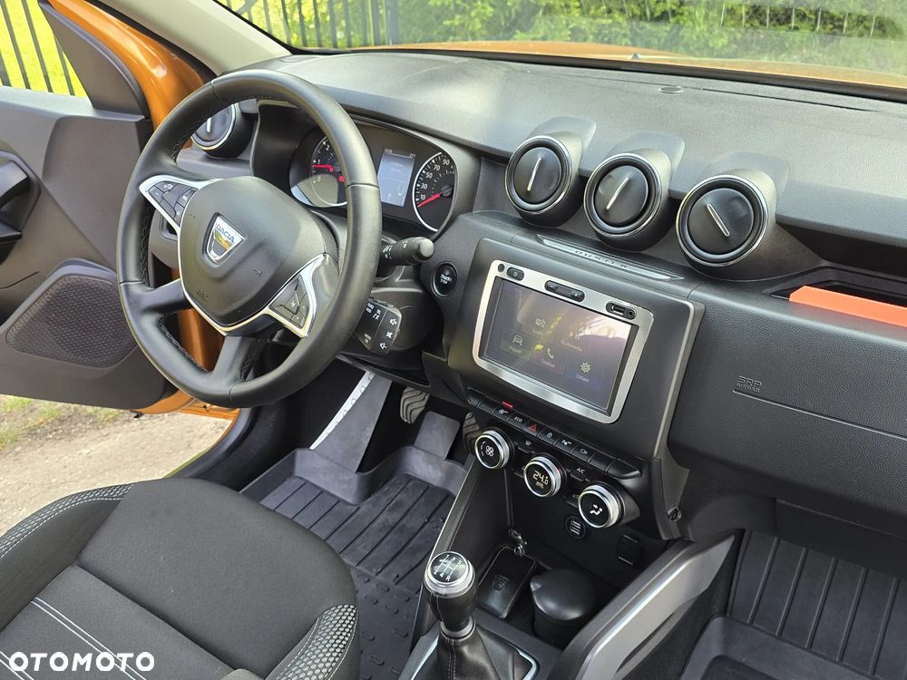 Dacia Duster 1.6 SCe Prestige - 17