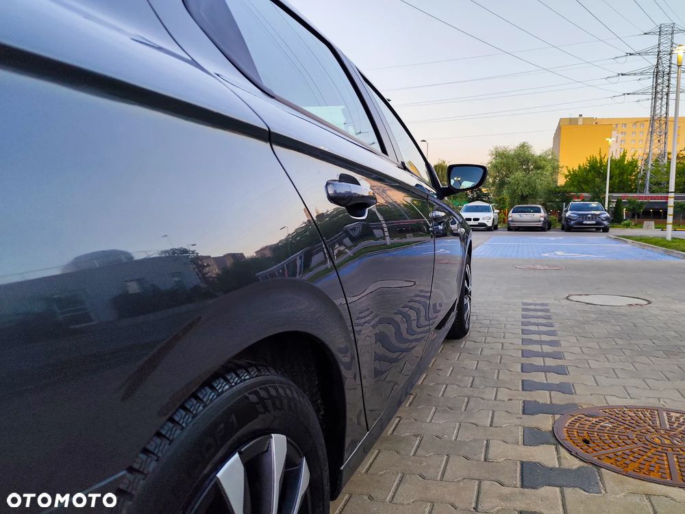 Peugeot 301 1.6 VTi Allure EU6 - 8
