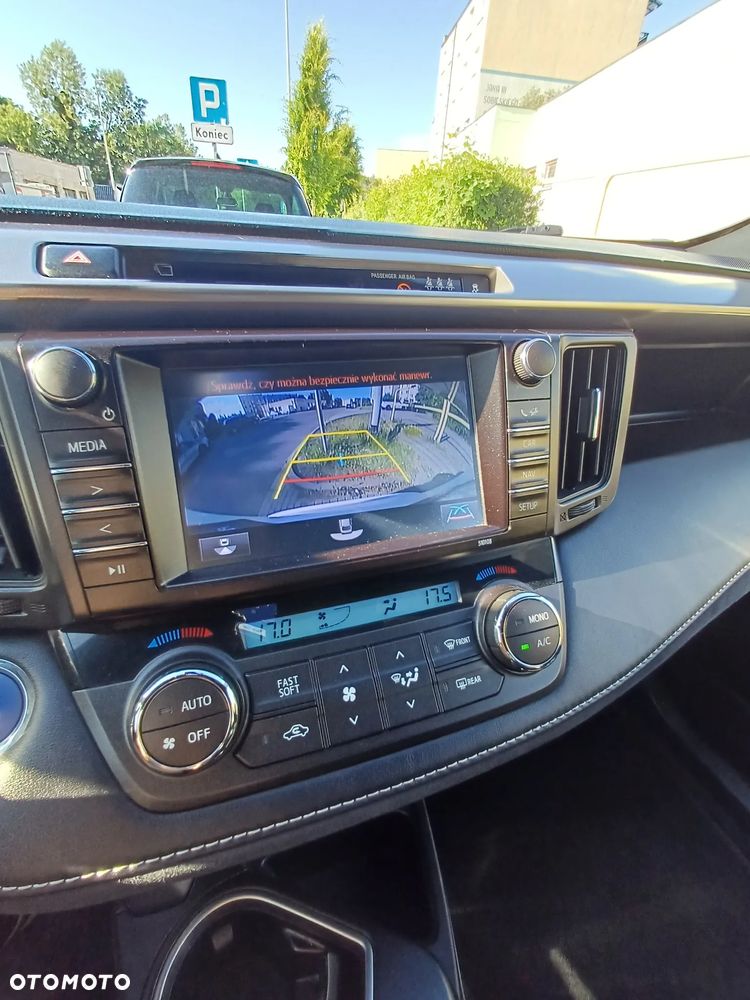Toyota RAV4 - 15