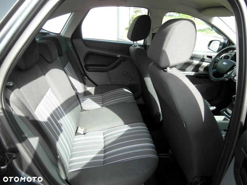 Ford Focus 1.6 Silver X - 17