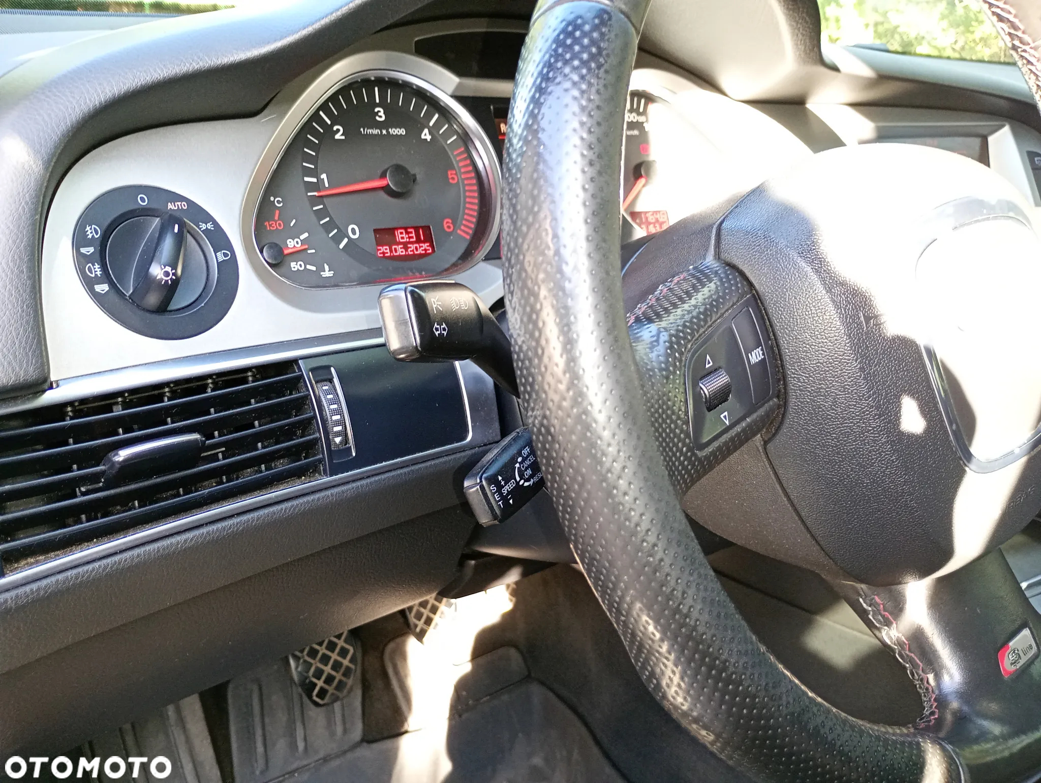 Audi A6 Avant - 25