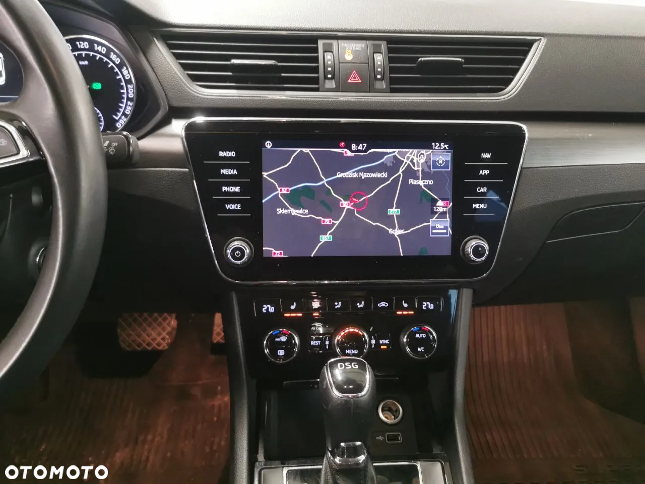 Skoda Superb 2.0 TDI SCR Style DSG - 10