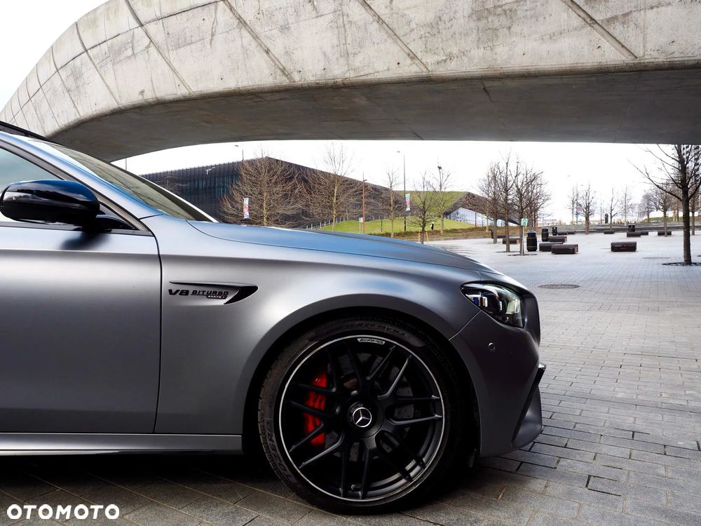 Mercedes-Benz Klasa E AMG 63 S 4-Matic+ - 5
