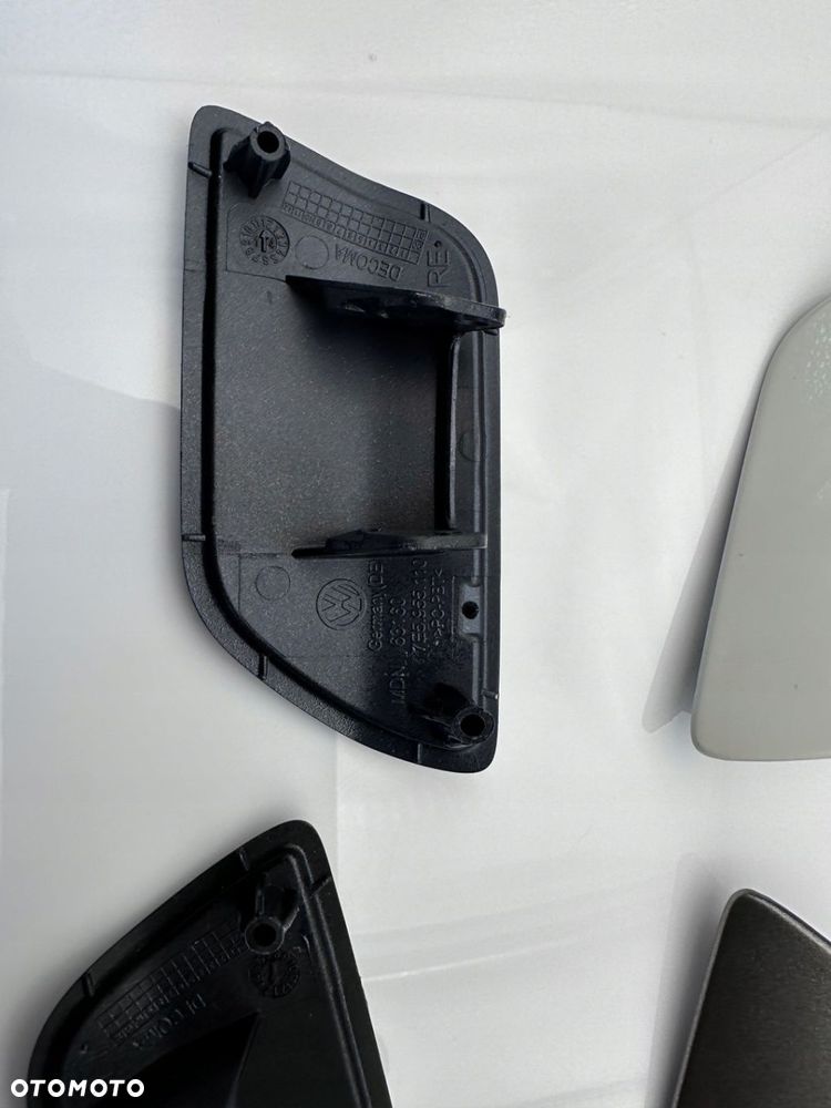 ZAŚLEPKA SPRYSKIWACZA VW T5 KOLORY OEM 7E5955109 / 7E5955110 - 12