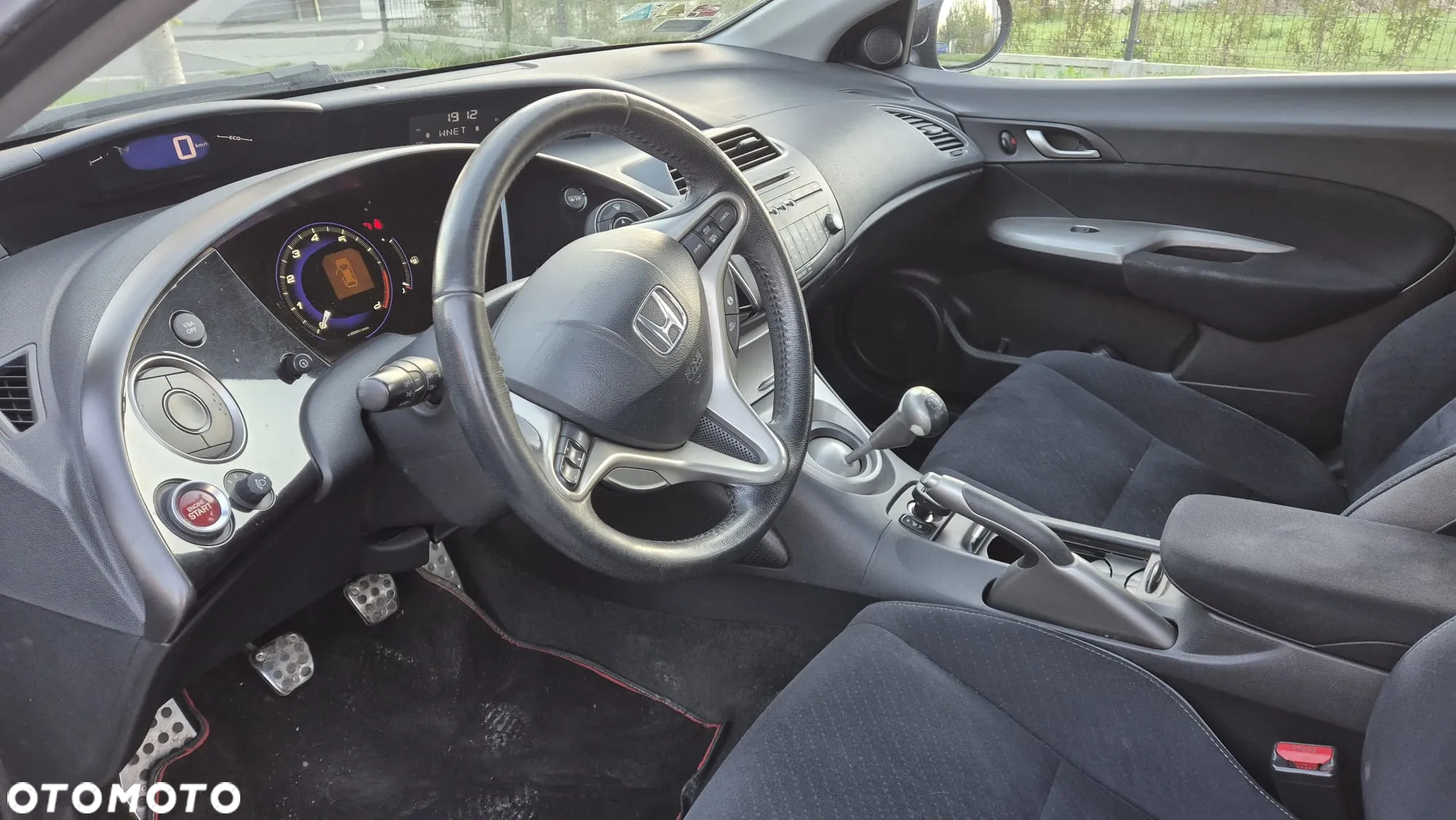 Honda Civic 1.8 Executive - 23