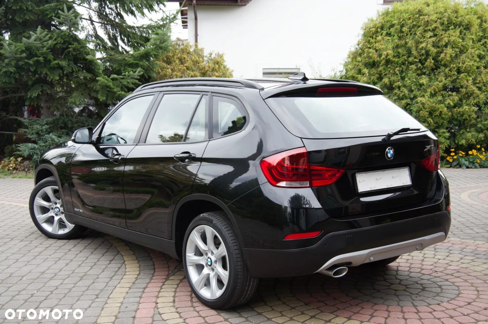 BMW X1 sDrive18d xLine - 31