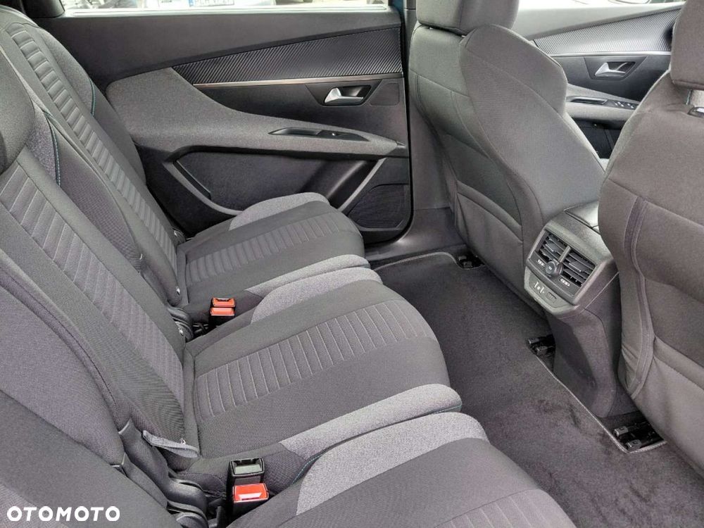 Peugeot 5008 - 18