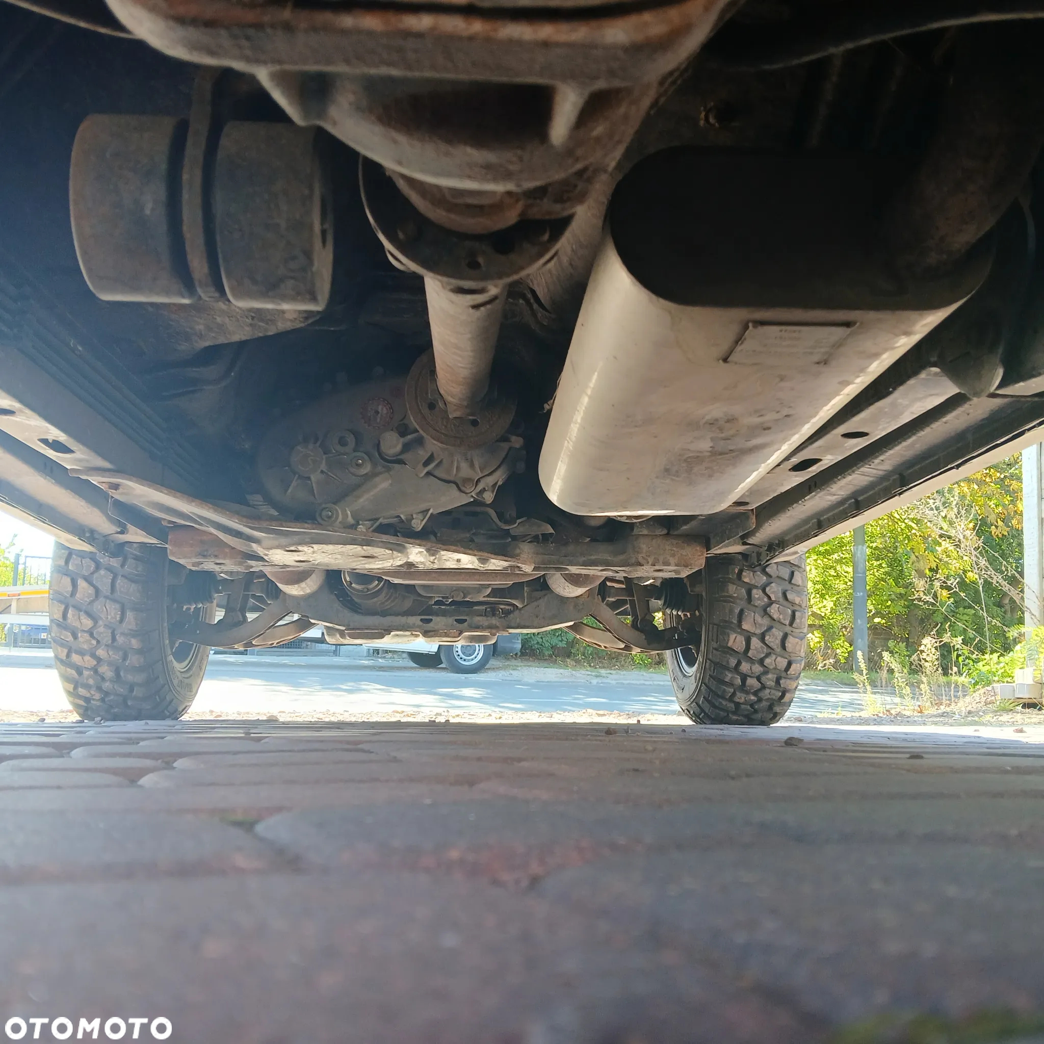 Jeep Cherokee 3.7 Automatik Limited - 16