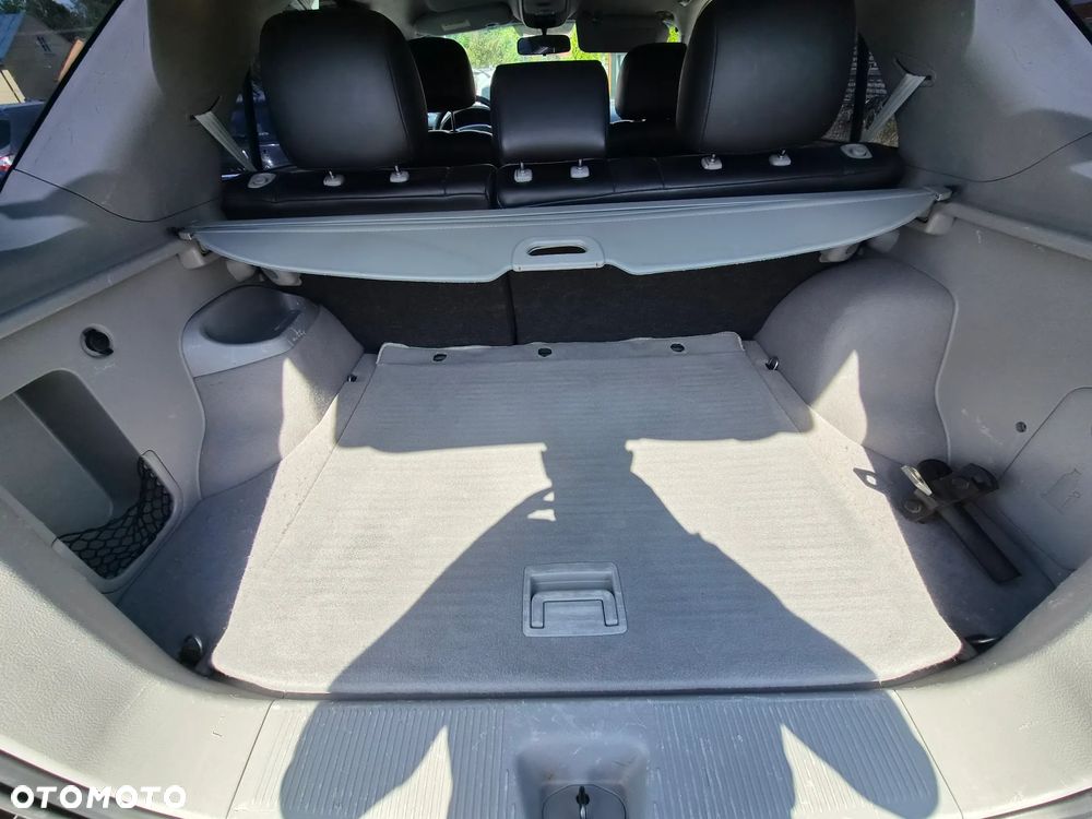 Kia Sorento - 33