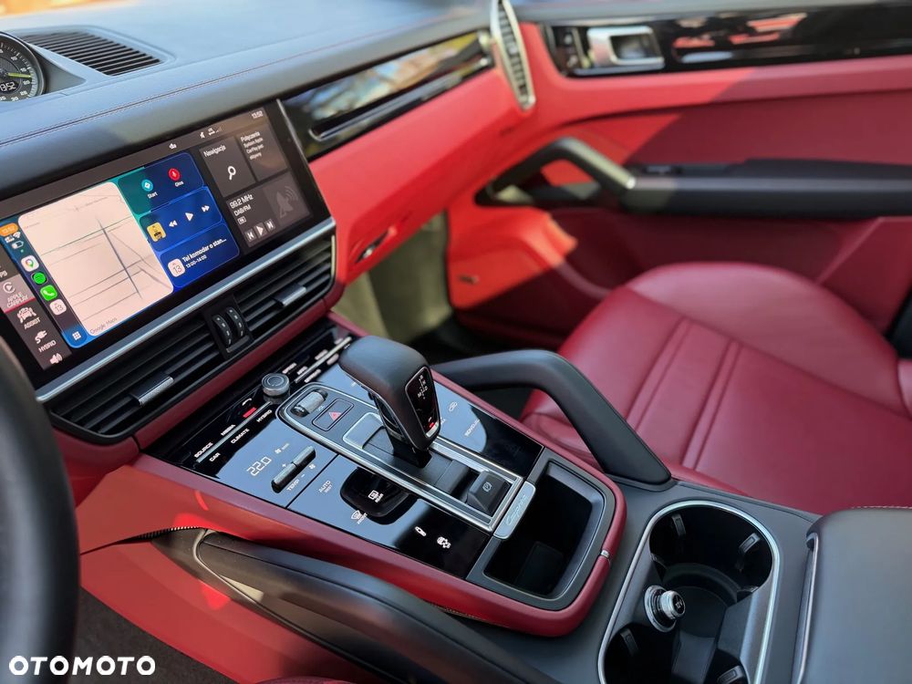 Porsche Cayenne E-Hybrid - 10