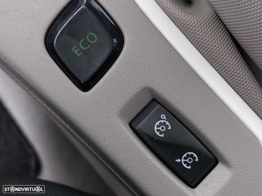 Renault Zoe (c/ Bateria) Life 40 Q90 - 29