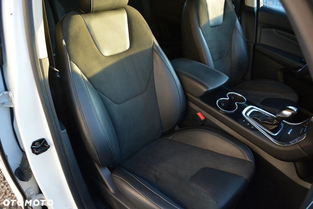 Ford S-Max 2.0 TDCi Titanium - 33