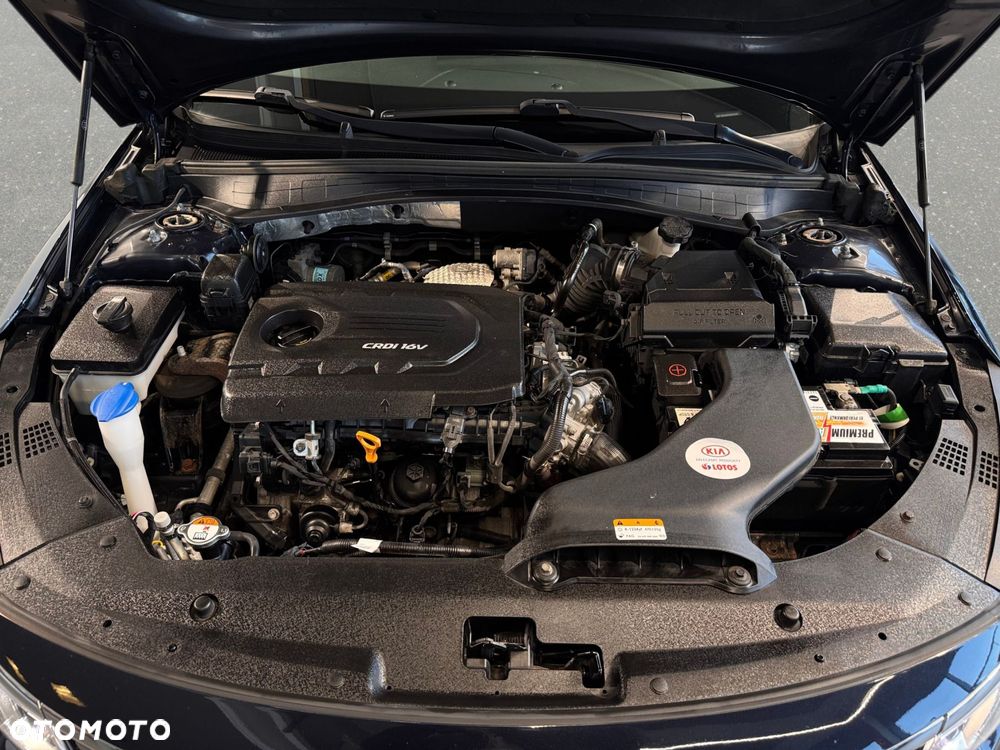 Kia Optima - 31
