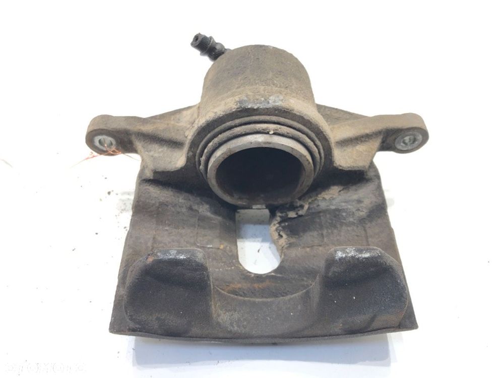 ZACISK LEWY PRZÓD  KIA CEED Sportswagon (CD) 2018 - 2022 1.4 T-GDI 103 kW [140 KM] benzyna 2018 - - 3