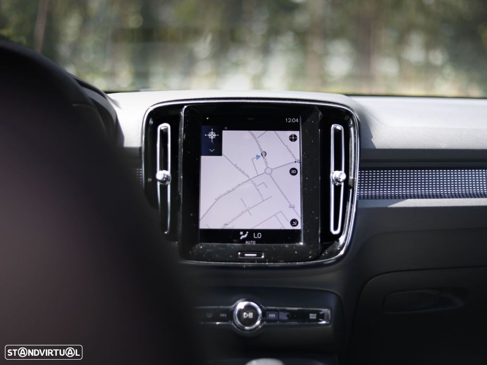 Volvo XC 40 2.0 D3 R-Design - 23